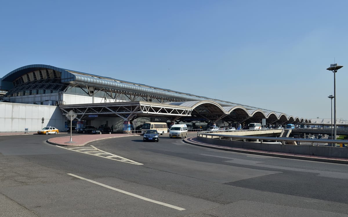 Terminal 2 del Aeropuerto Internacional de Pekín, un importante puerto de tránsito designado