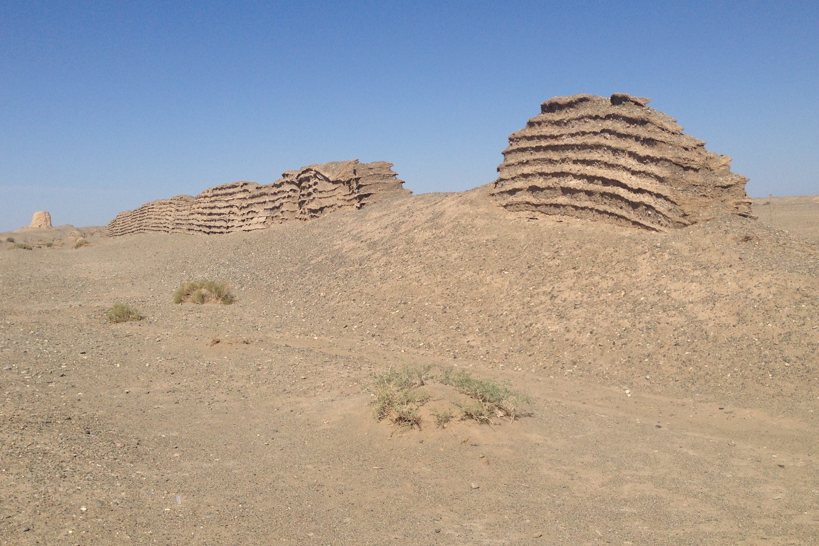 Gran Muralla Han y extensión del Gobi en la ruta de Yumen