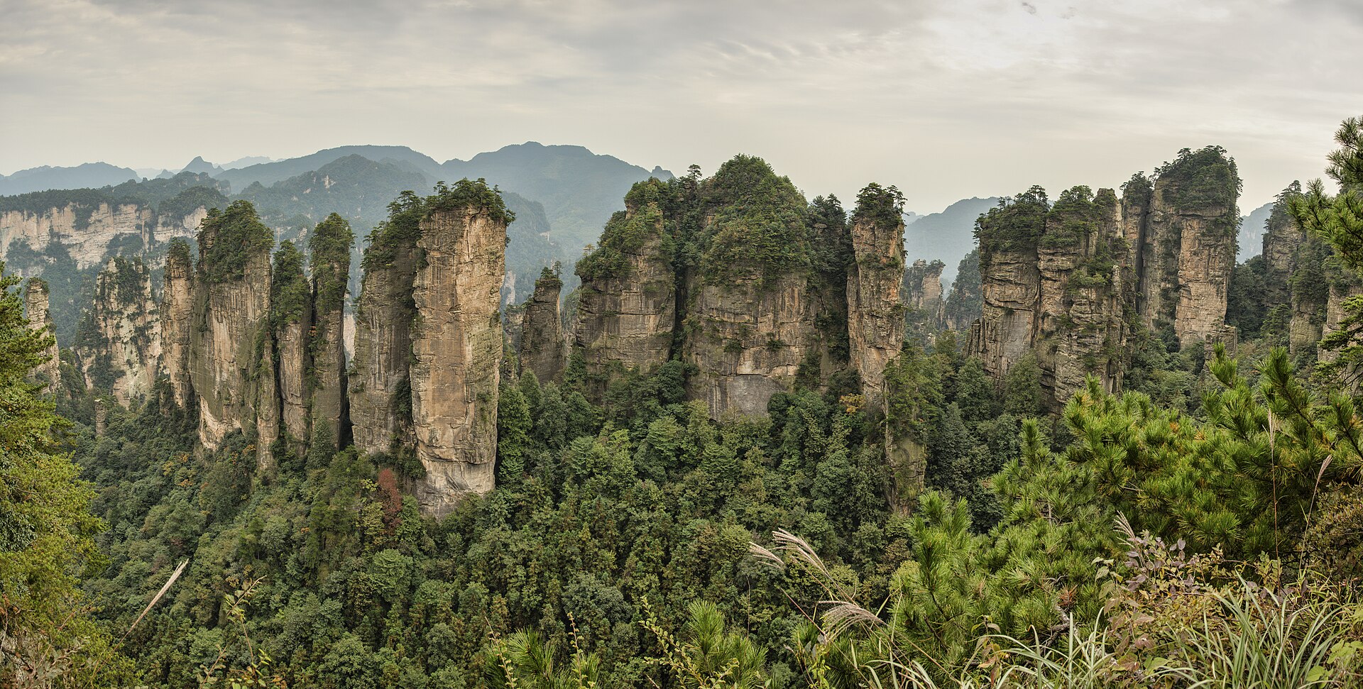 Zhangjiajie 3-Day Itinerary: Avatar Mountains, Tianzi Peak & Tianmen Glass Walk (2026)