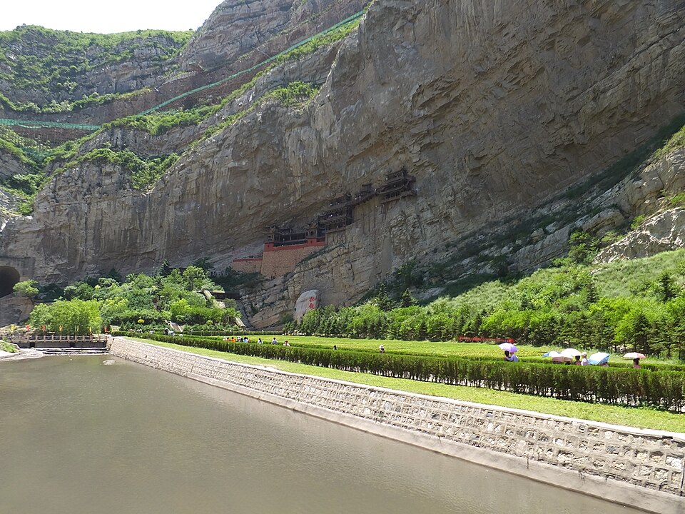 El Templo Colgante aferrado a un acantilado sobre el desfiladero cerca de Datong