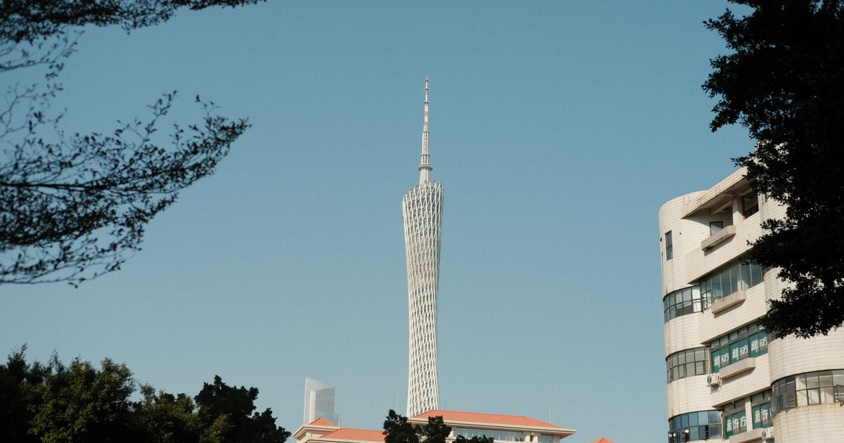 Where to Stay in Guangzhou: Tianhe vs Beijing Road (2026 Neighborhood Guide)