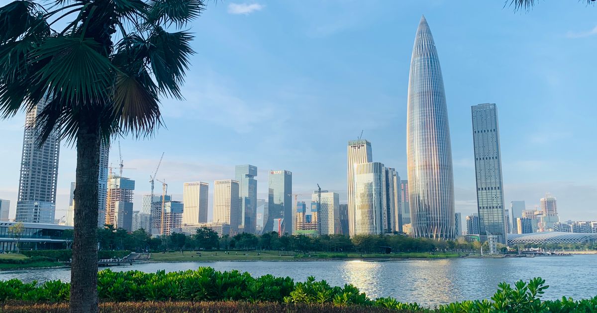 Where to Stay in Shenzhen: Futian vs Luohu for Shopping and the Hong Kong Border (2026)