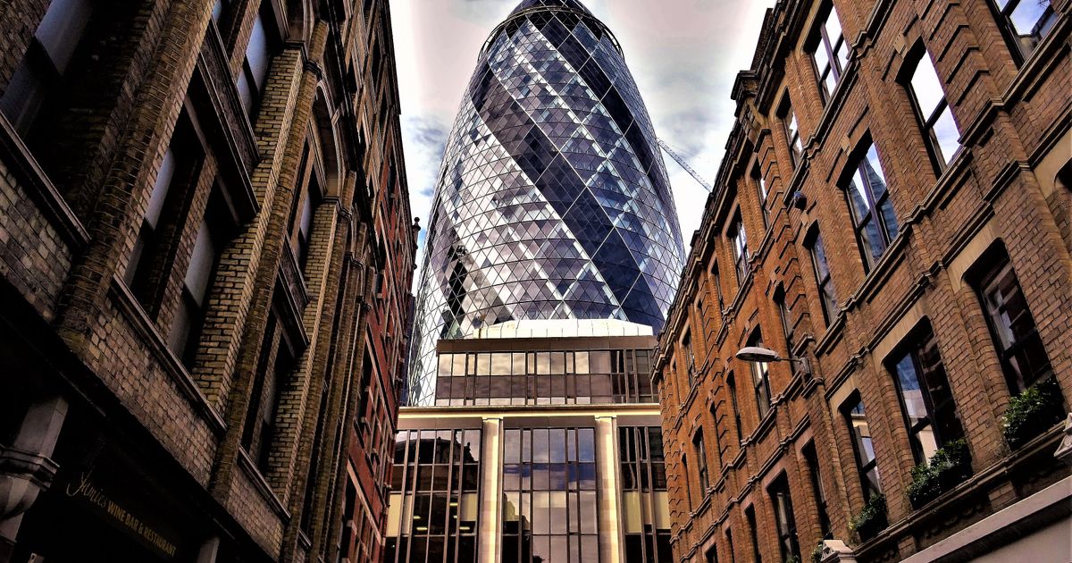 China Visa for UK Citizens 2026: Visa-Free Rules, Fees & CVASC Guide