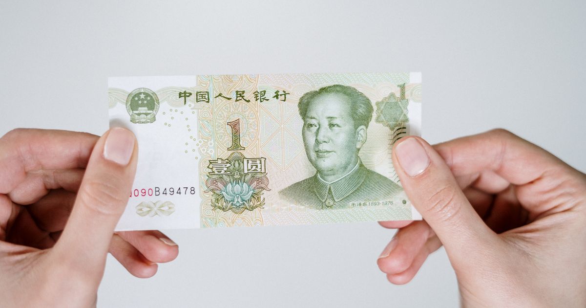 Can You Use Cash in China? (2026) Is It Still Cashless?