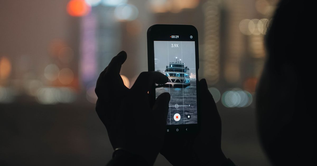 Does WhatsApp Work in China in 2026? How to Use It
