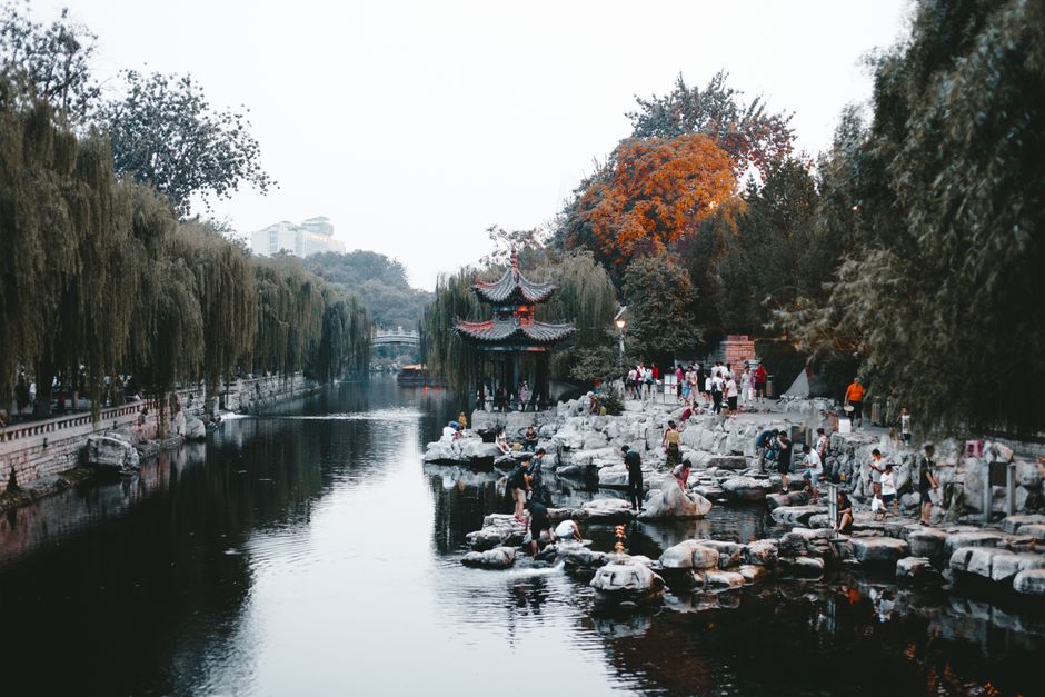 Jinan Culture and Traditions: Springs, Food & Festivals (2026)