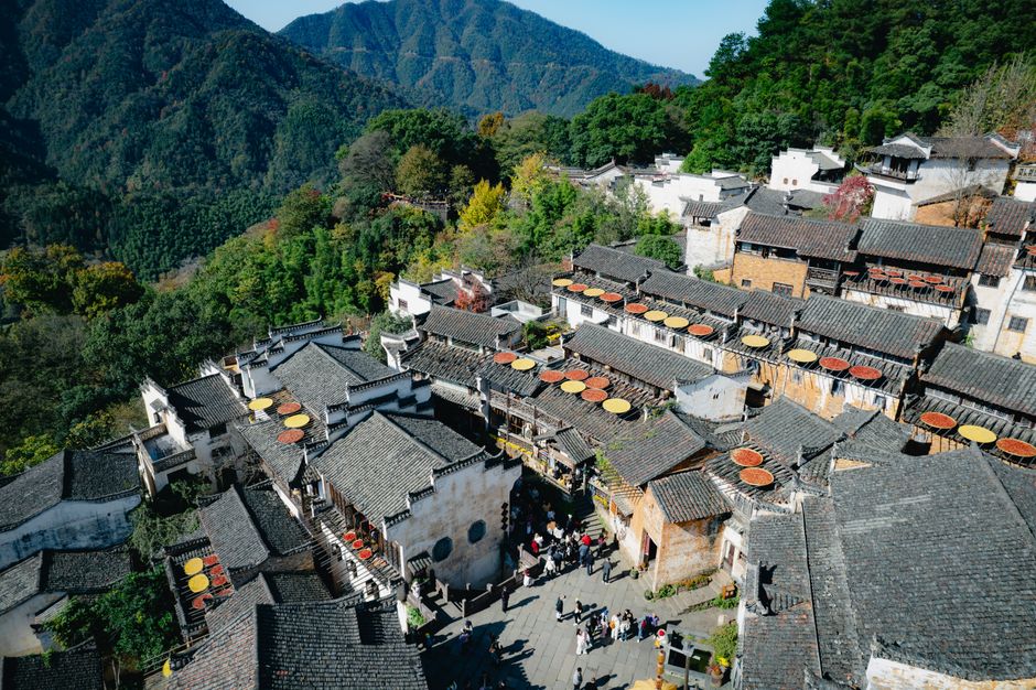 Wuyuan Food Guide 2026: 6 Local Dishes and How to Order Them