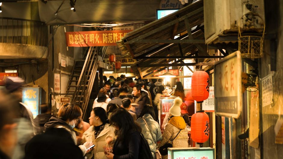 Changsha Food: Hunan Flavors and Local Dishes